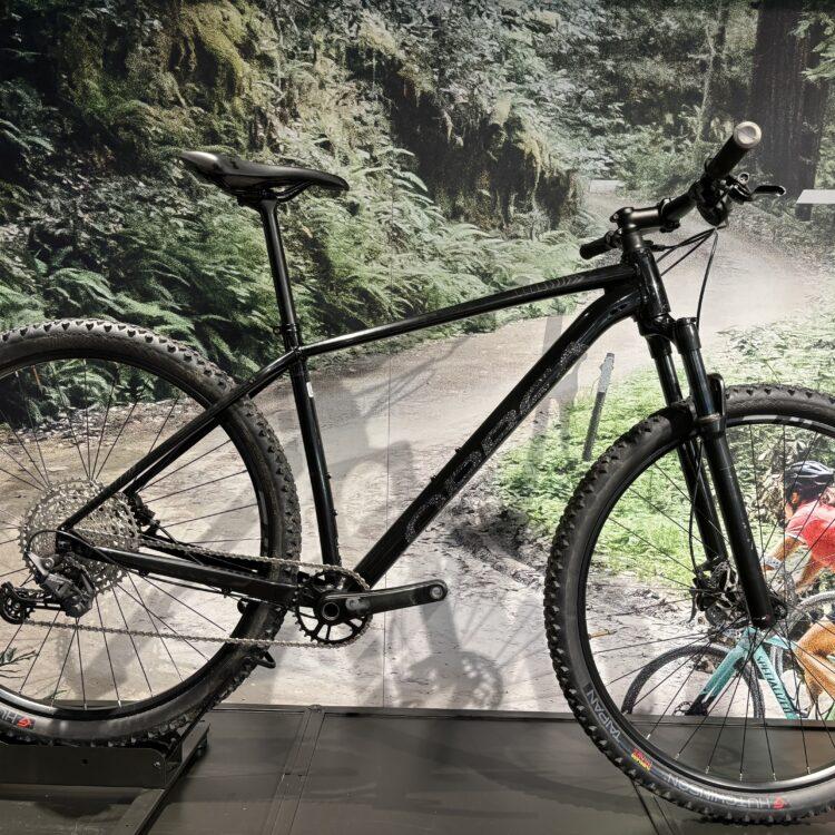 VTT ORBEA ONNA L NOIR DEORE