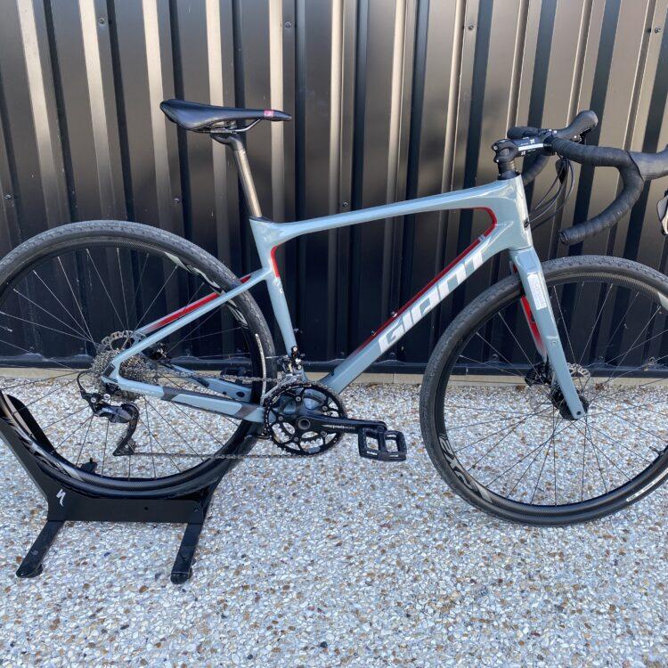 GIANT REVOLT 2 CARBONE