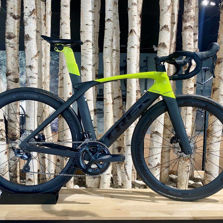 MADONE SL6 DISC 54 BK-GN