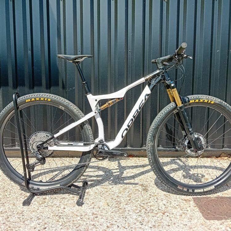 Orbea Oiz M-Pro