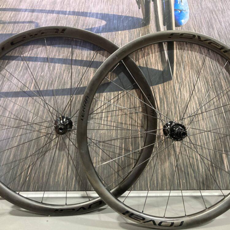 Roval Terra CLX