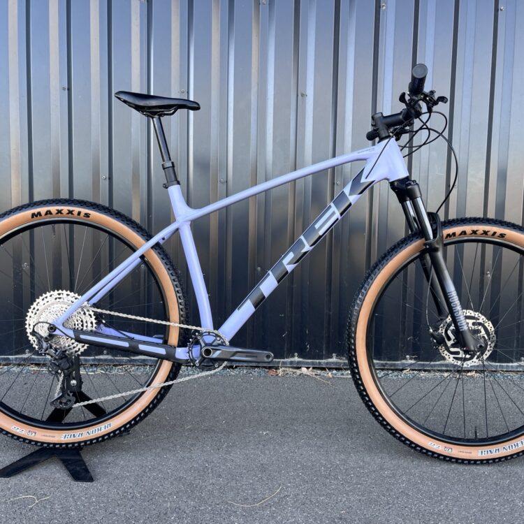 TREK PROCALIBER 6